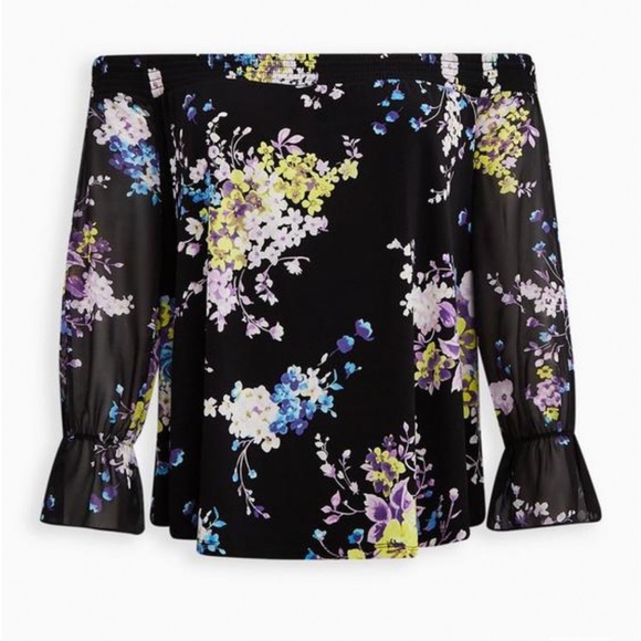 NWT!! TORRID floral off shoulder blouse, 1X. - Picture 3 of 9